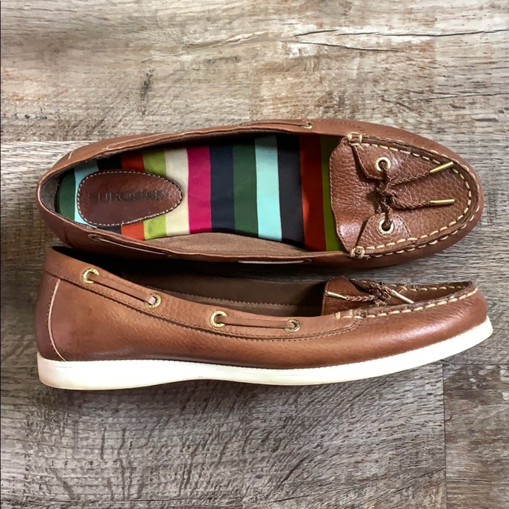 Brown Eurostep boat shoes, size 8. EUC!